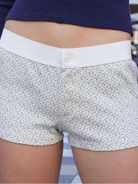 Brandy Melville White & Navy Floral Print Cotton Boxer Shorts